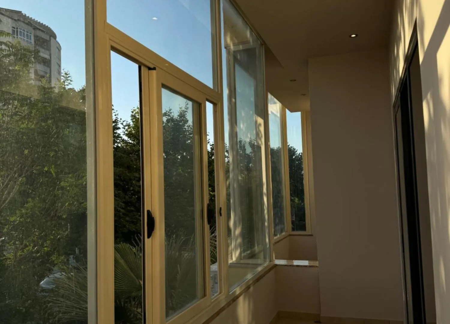 Aayan Apartments Vlore 0*,  Albania