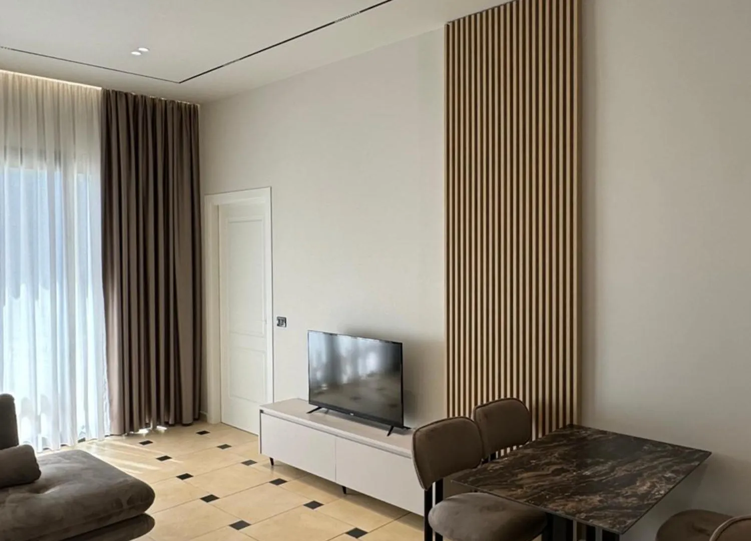Aayan Apartments Vlore Albania